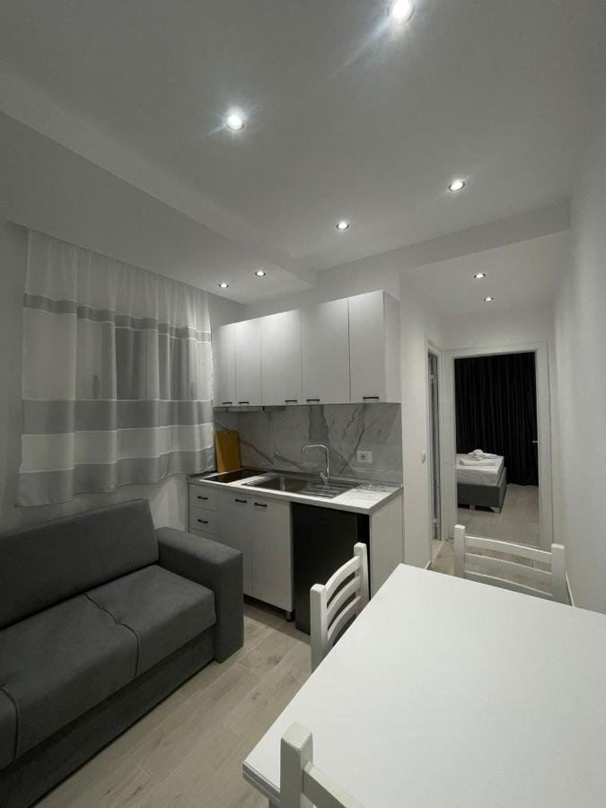 Vila Flabela Vlore Exterior photo